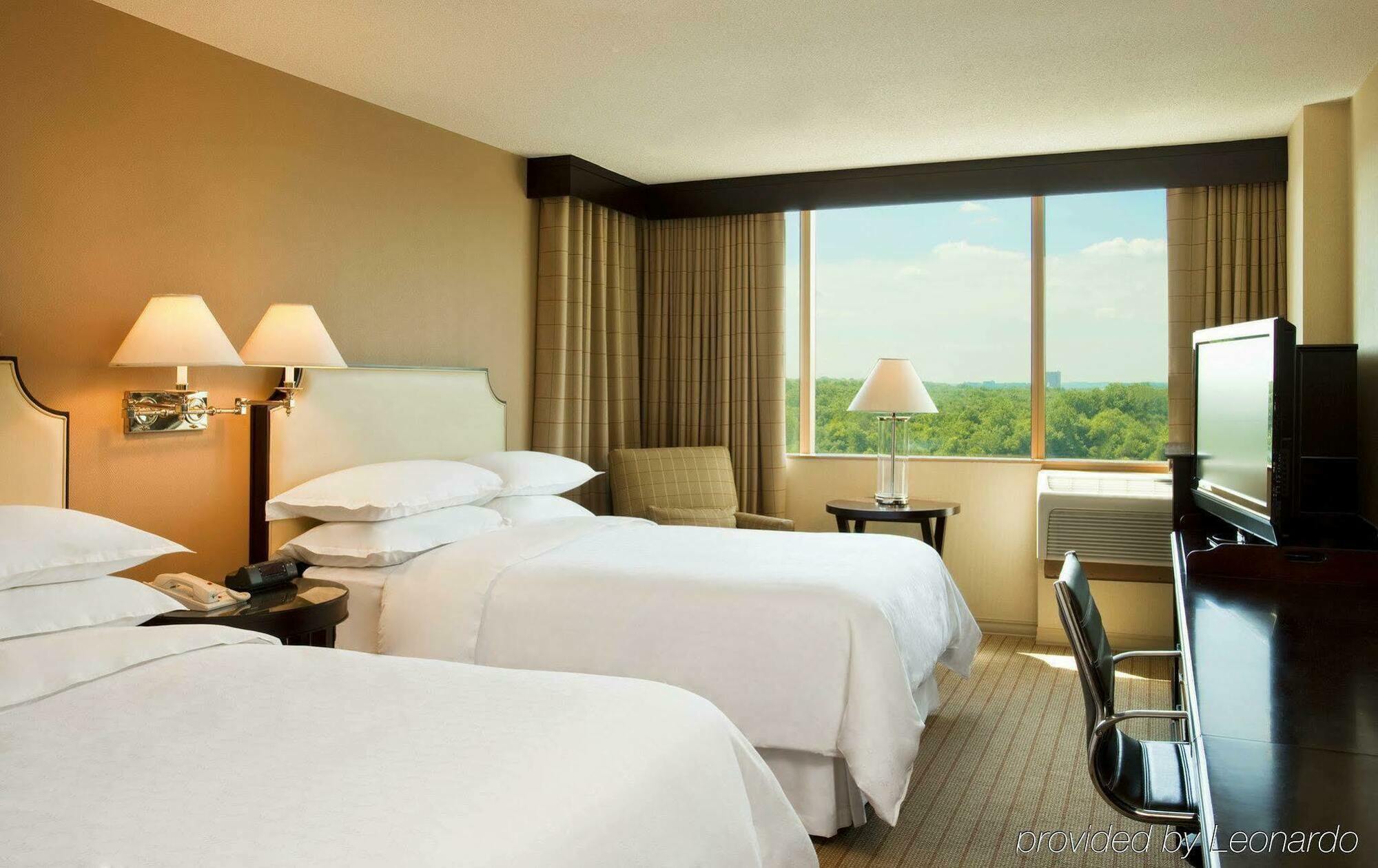 Отель Wyndham College Park North / Washington Dc Area Белтсвилл Экстерьер фото
